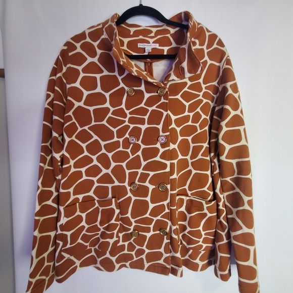 Isaac Mizrahi Jackets & Blazers - Isaac Mizrahi Size L Giraffe print double gold button 100% Cotton jacket